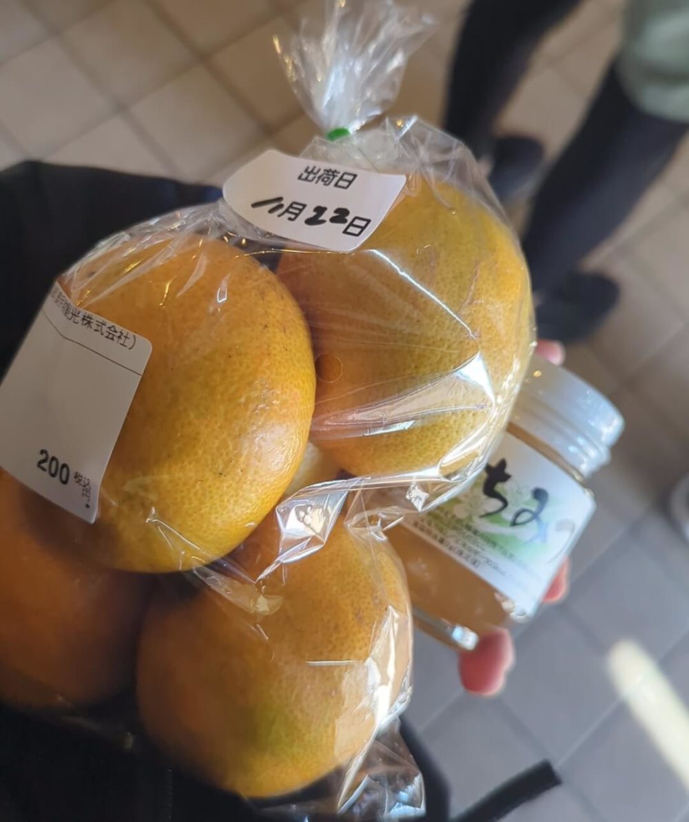 道の駅近江母の郷で購入したはちみつがとてもおいしく、パンにたっぷり塗っていただいています！